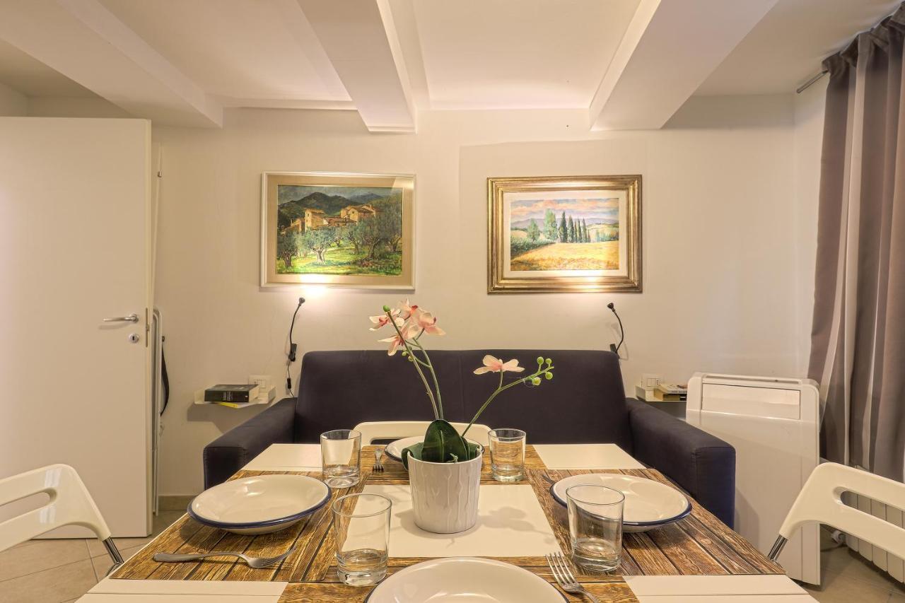 Delightful Suite - Hosted By Sweetstay Florens Exteriör bild