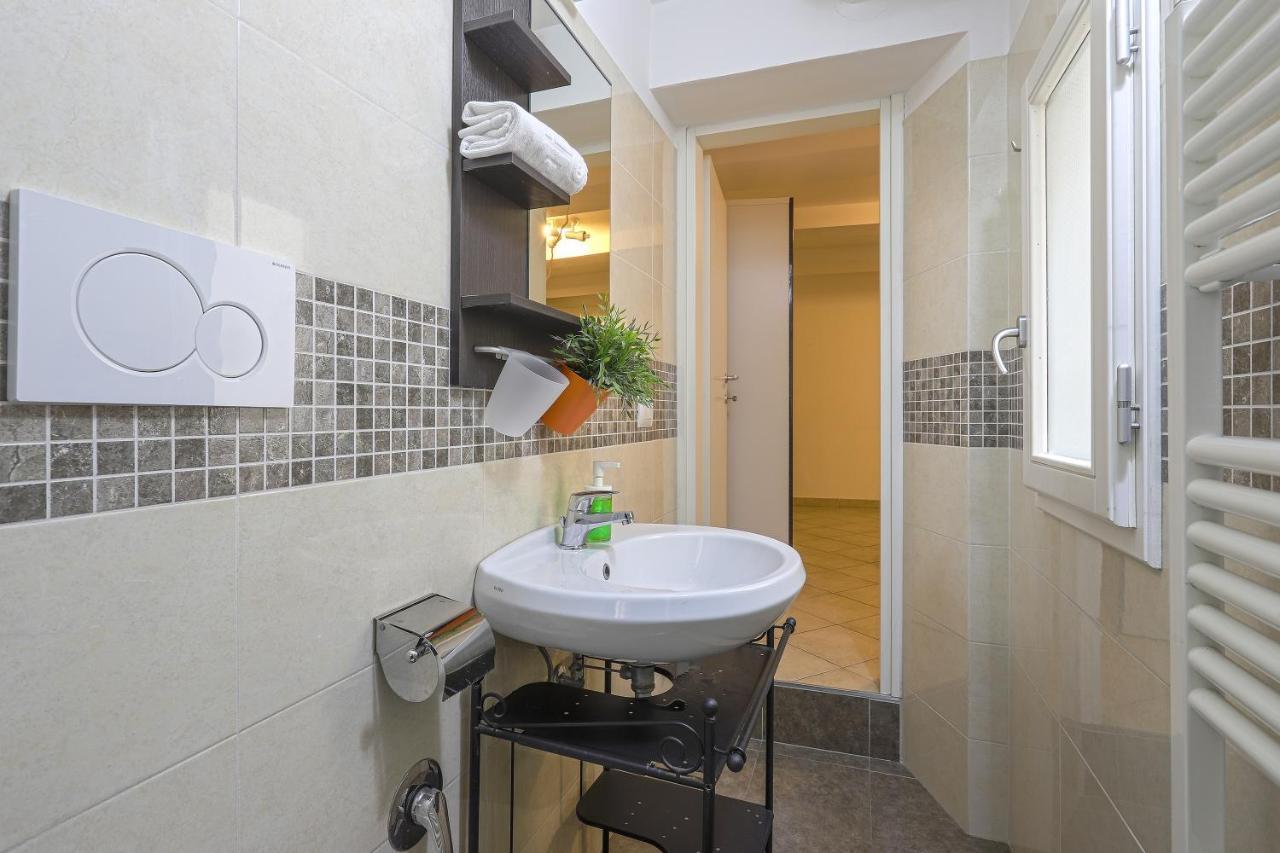 Delightful Suite - Hosted By Sweetstay Florens Exteriör bild